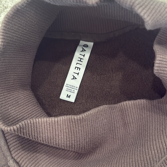 ATHLETA - Picture 3 of 5